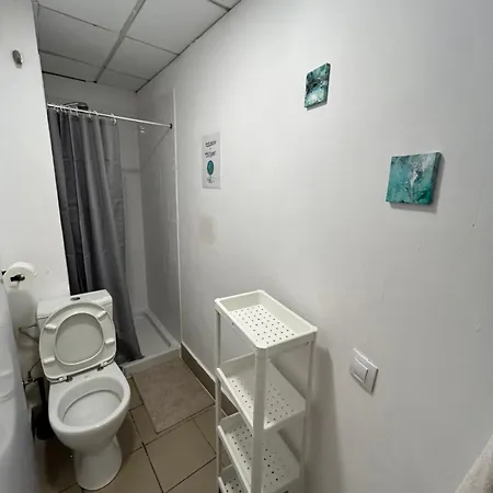 Nc Hostel *