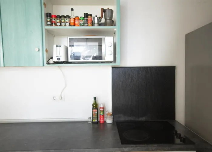 Vandrarhem Tropical Work *